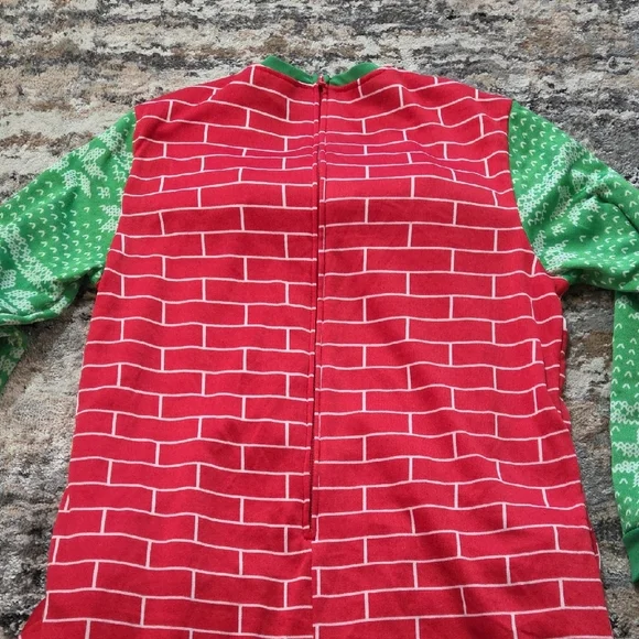 Dec 25th Mens Onesie Lightup Firepace - Picture 12 of 12